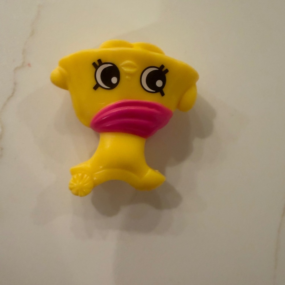 Shopkins Yellow Cupcake Character Toy Figure Kids Play Fun Collectible